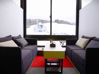 プレミアムラウンジイメージ