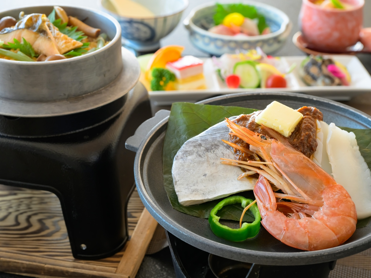【秋の日帰り●秋海御膳】海鮮棒葉味噌焼き&鮭と茸の釜飯〇海を眺める露天風呂でゆっ...