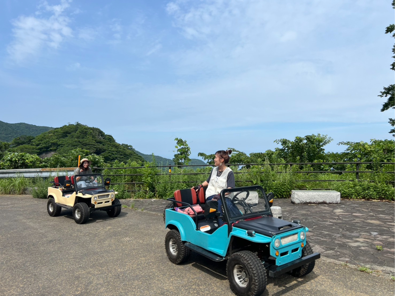 途中で休憩しながら登って行きます。