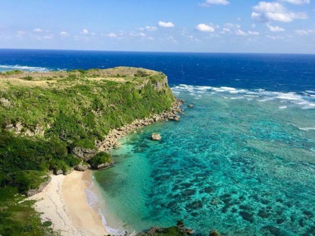 地域共通クーポン利用可 宮城島の果報バンタ ぬちの浜上陸カヤックツアー シーカヤックおきなわ カモメのジョナサン じゃらん遊び体験 地域共通クーポン利用可 宮城島の果報バンタ ぬちの浜上陸カヤックツアー シーカヤックおきなわ カモメのジョナサン じゃらん遊び体験