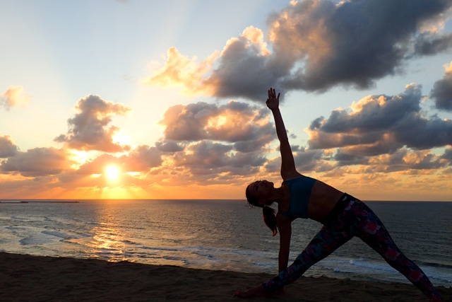 CXgN^[̐Ɠɍ킹đ̂𓮂Ă