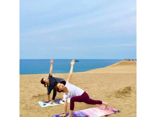 ここでしか出来ない、広大な砂丘でヨガを♪広大な砂丘だから人目が気にならない!リフレッシュ!