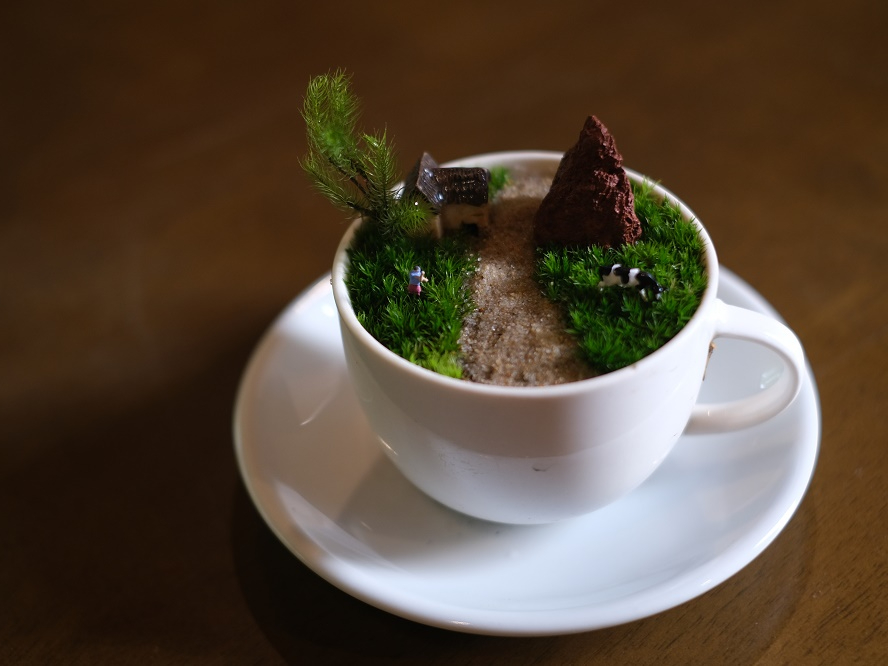 WI}tBMAgpďȑۂ̐E܂񂩁H