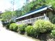 “プラム茶屋” 当園ご利用のお客様は無料にて休憩出来ます。熱い時期には、清水(マイナスイオン?)が流れ落ちて涼しい♪