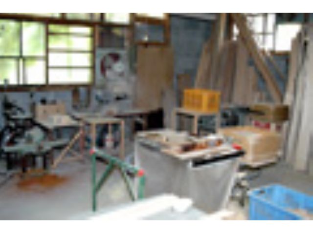 体験会場からは、かやぶきの合掌造りも見える!村上家も見えます!