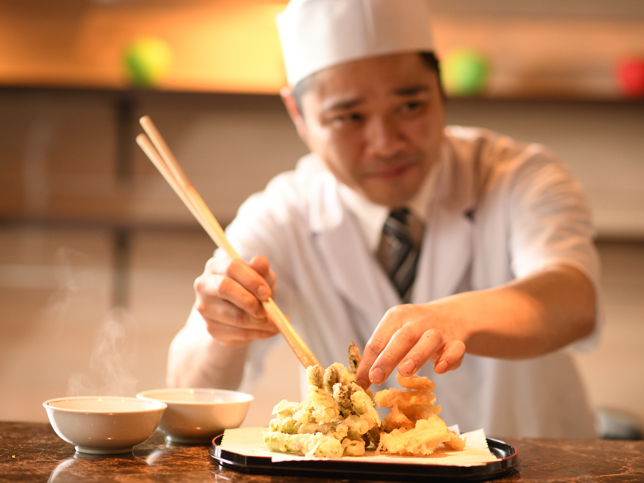 �V�F�t���ڂ̑O�Œ�������I�[�v���L�b�`���ł͏o�����ăA�c�A�c�����񋟁I