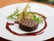 選べるメイン例|オーストラリア産牛フィレ肉のグリル 赤ワインソース マッシュドポテト添え