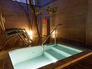 ́A3F嗁Cł􁦎ɒjpƂȂ܂