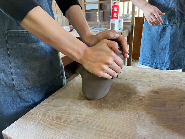 難しい菊練りにも、挑戦。