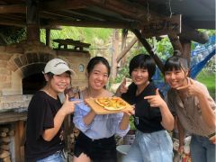 石窯でピザ作り体験もできます♪