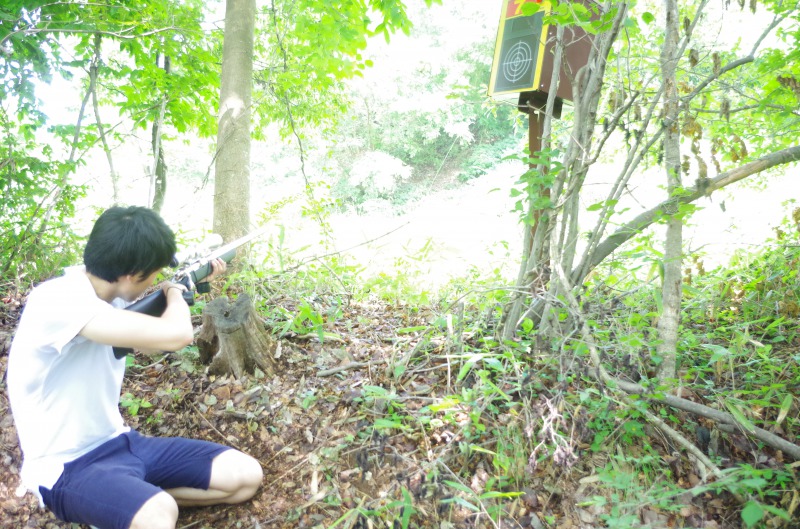 草原、山、池などいろいろな角度から“hunt”