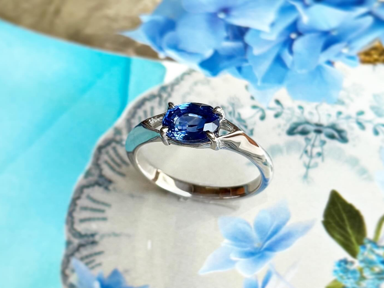 �l�b�g�Ō������s��`�f�U�C�����Q�l�ɃV�����g���[�ɃA�����W�B �ܗ��߃T�t�@�C�A�̃v���`�i�����O �B�u�����̍�i��g�ɂ��鎖���������v���܂��vby�����