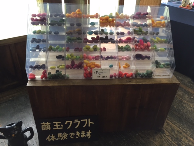 繭(まゆ)をアレンジ♪カワイイ自分だけの繭飾りを作ろう☆彡(ぶた・うさぎ・ペンギ...