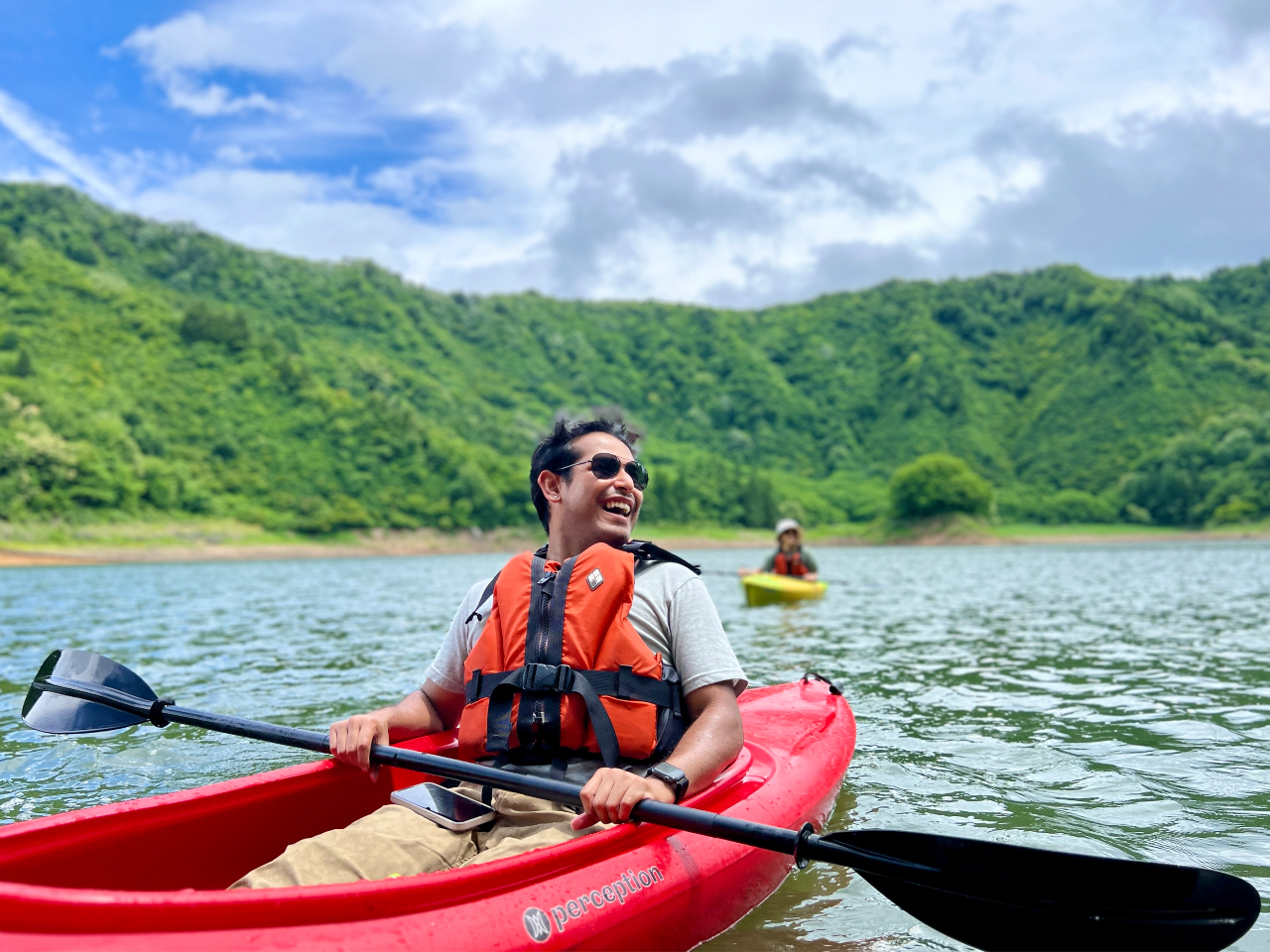 【東北・山形】白川湖カヌーツアー!爽やかな初夏の湖を楽しもう★ガイド付き2時間コ...