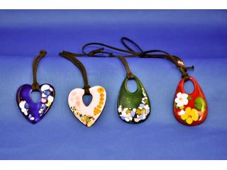 七宝焼きアクセサリー作り♪キーホルダーかペンダント作りに挑戦!