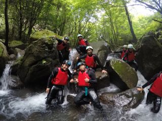 人吉球磨の大自然を舞台に、キャニオニングを発進しています!