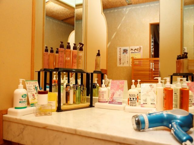 大浴場のドレッサーコーナー