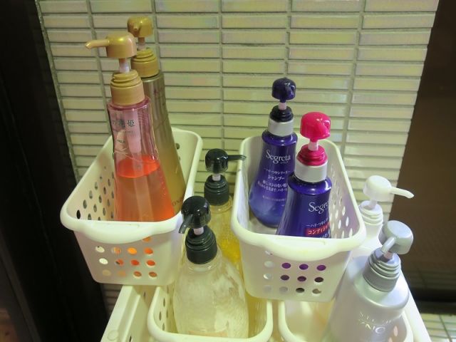 シャンプーバーを設置しています。お好きなシャンプーをご利用ください。