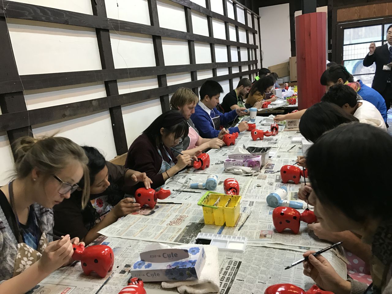 ̒Ő^ɐԂׂ̊GtĂ܂ˁB
XołB
̐iԂׂ̊GtɌ܂B
