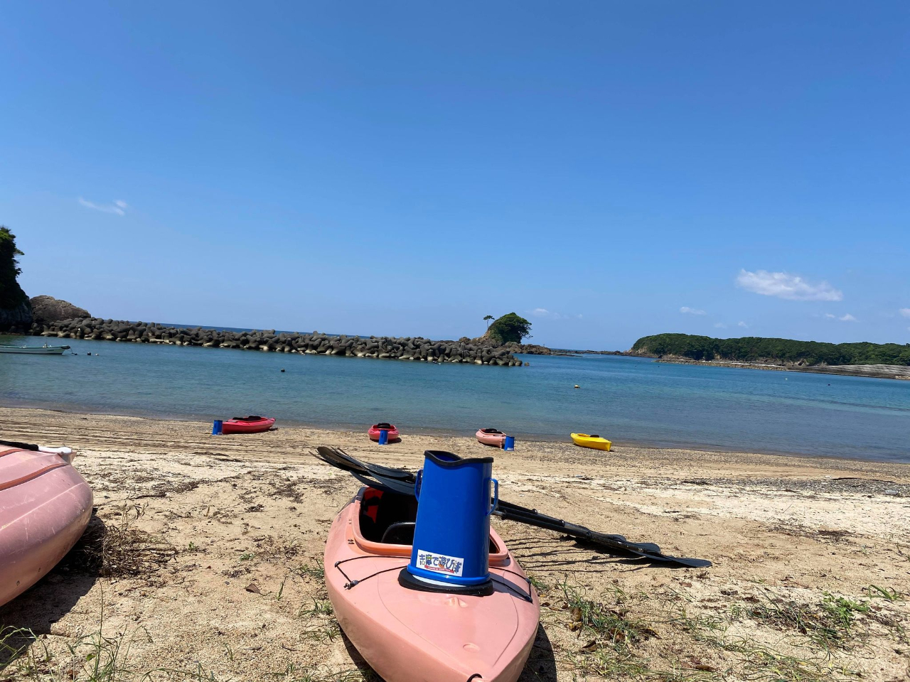 ċx݊Ԃ͒[ɃV[JbŇJÂĂ܂B