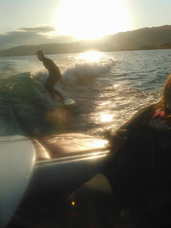 いざウェイク!水上を駆け回る楽しさは何事にも代えられません!