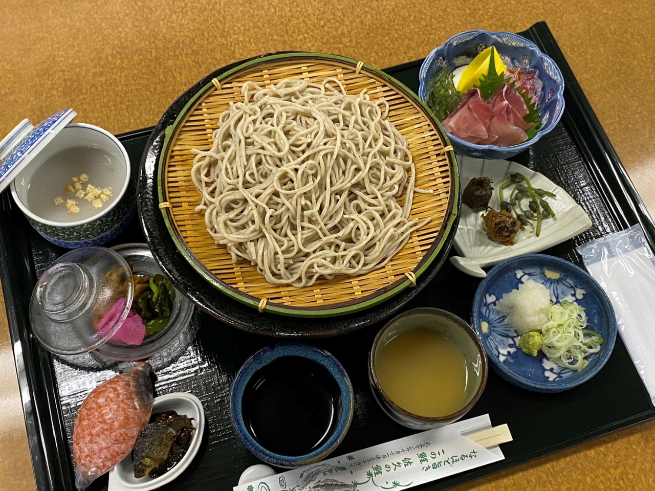 信州そば を江戸時代のスタイルで 最古のそば店 でもある当館で 大名への献上そば文献 も見学 信州湧水ざる蕎麦 佐久ホテル じゃらん遊び体験