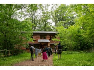 「ショーハウス記念館」ショー記念礼拝堂に隣接するA.C.ショーが建てた軽井沢別荘第一号。