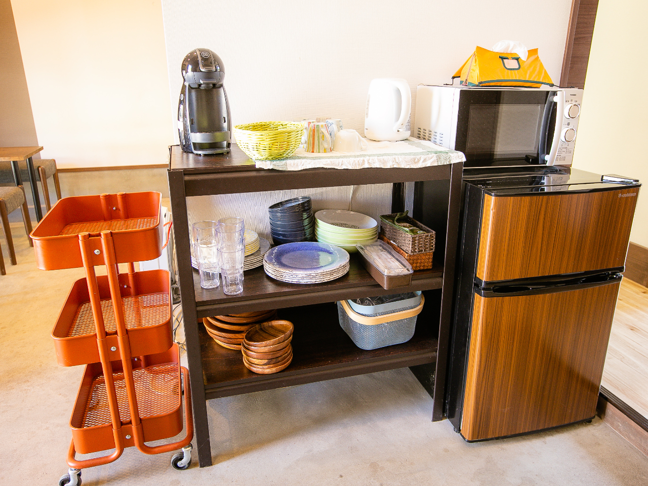 R[q[[JEHEdqPgEdqWE①ɁEEXv[EtH[NEiCtERbv