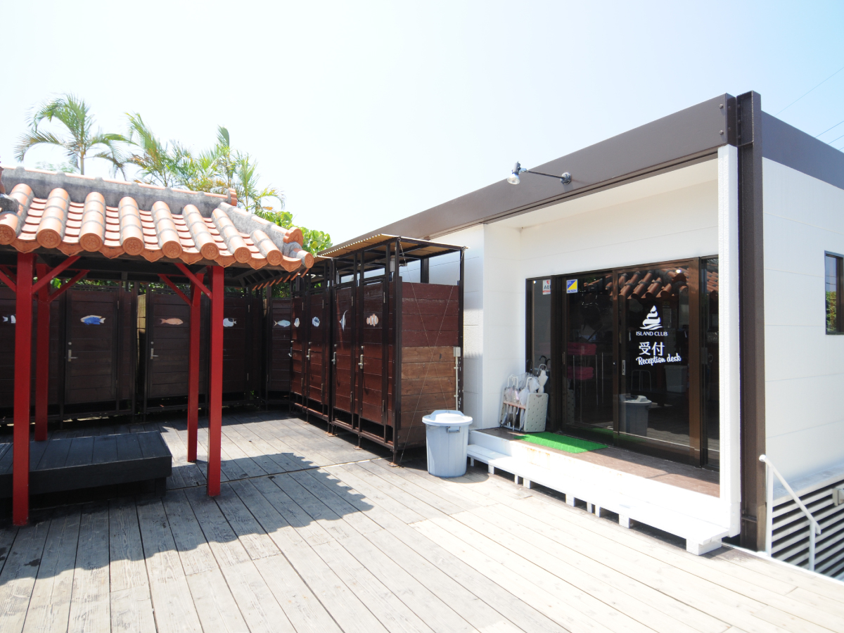 ���X�ł́A���K�ɂ��߂�������������[���̃V���b�v�ݔ������p�ӂ��Ă��܂��B�K�v�Ȑݔ����������萮���Ă��邩��A���߂Ă̕��ł����S���Ă��Q�����������܂��B