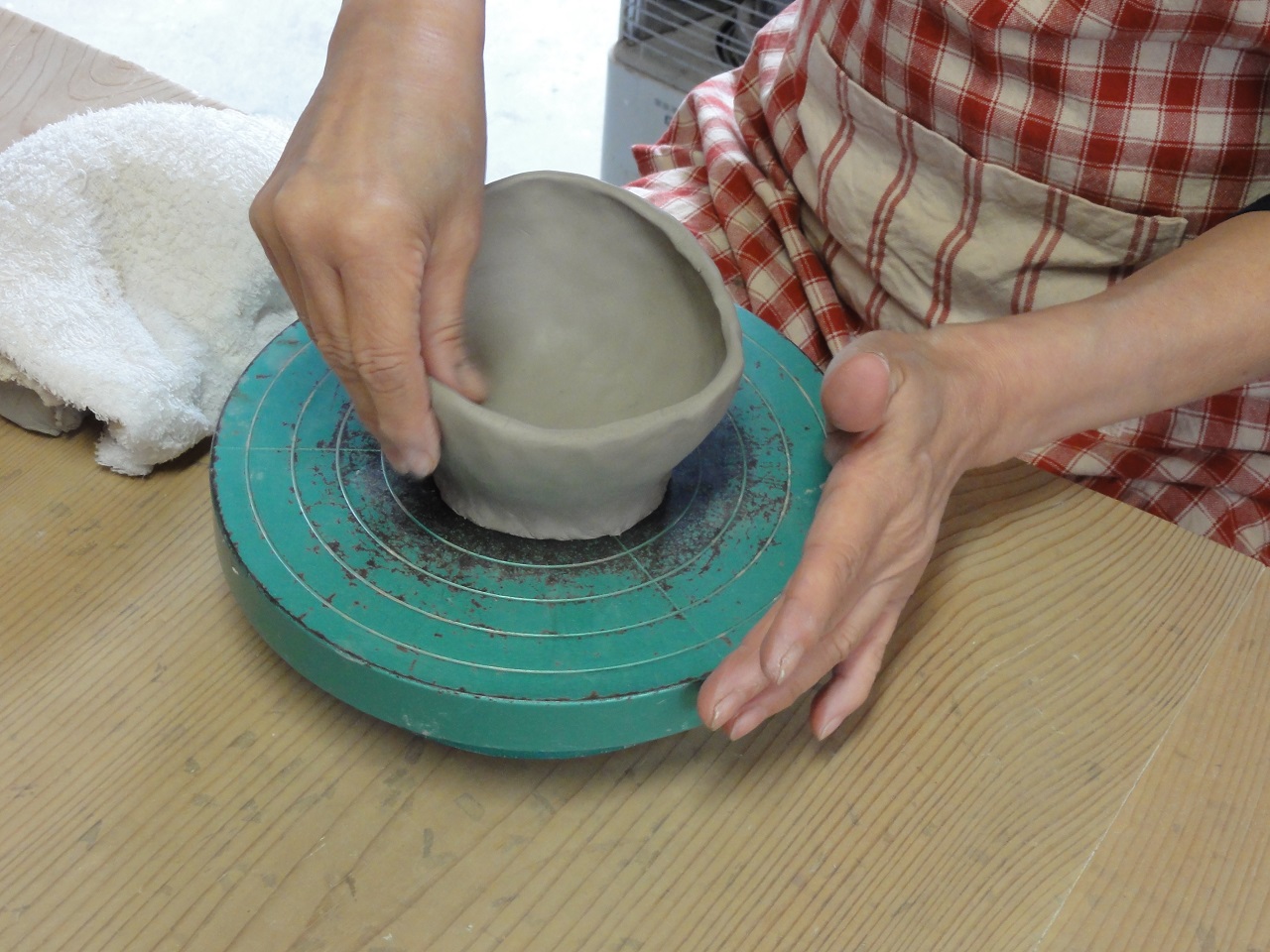 手びねりコース制作風景(2)