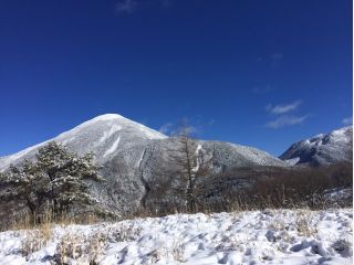振り返ると蓼科山がかっこいい