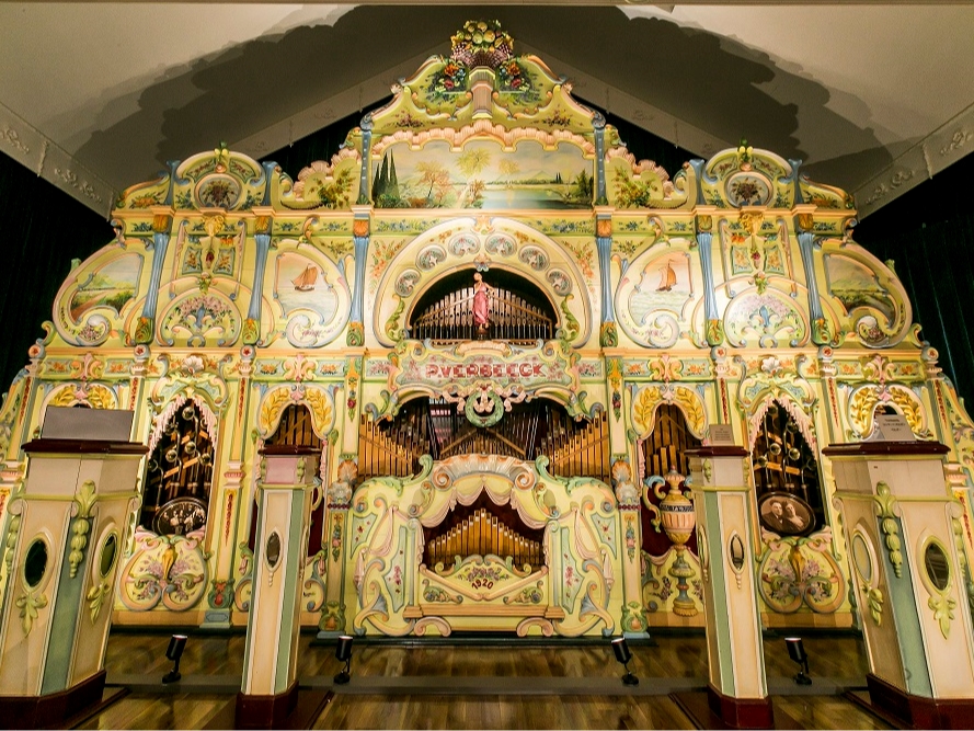 世界最大級のオルゴールベルベック