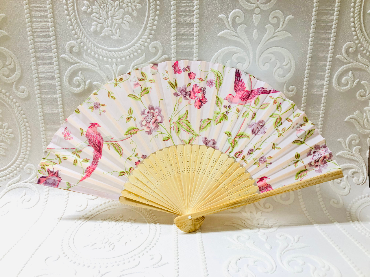 ���������Ȃ�f�G�Ȑ��n��