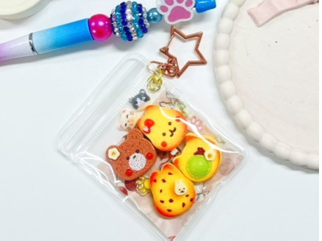 �X�}�z�A�o�b�O�A�|�[�`�O�O�Ȃ�ɂł����炵������܂���