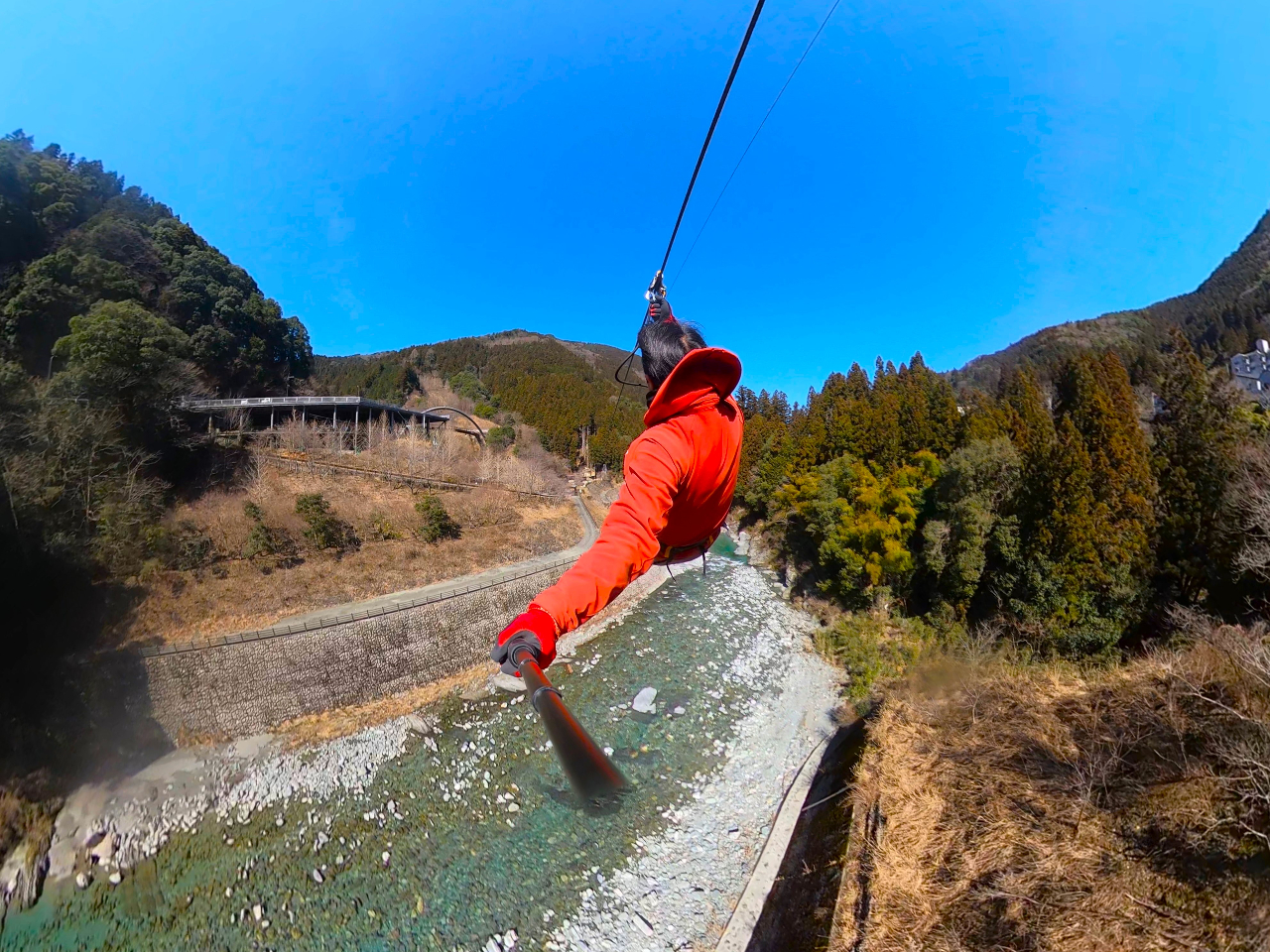 OWbv2{܂BŋAĂ܂B2{ځB