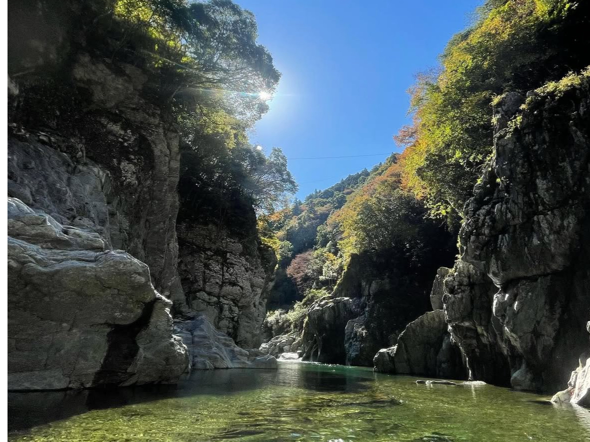 祖谷渓渓谷の美しさを堪能しながら川の冒険の始まりです♪
