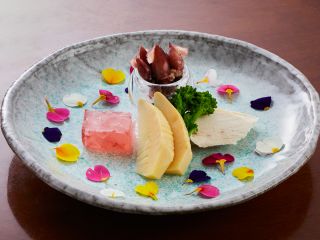 前菜盛り合わせ