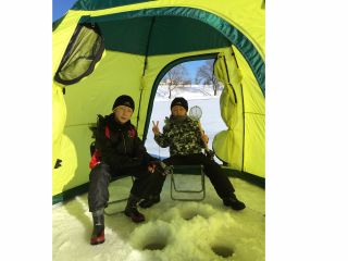 苫小牧 勇払ハート沼開催 氷上ワカサギ テント釣り 新千歳空港から車で5分の好立地 釣り道具レンタル込なので 手ぶらで参加可能 マイカー レンタカーの方は駐車場料無料 食べ物 飲み物も持込自由 匠 Takumi工房 じゃらん遊び体験 苫小牧 勇払ハート沼開催 氷上ワカサギ テント釣り 新千歳空港から車で5分の好立地 釣り道具レンタル込なので 手ぶらで参加可能 マイカー レンタカーの方は駐車場料無料 食べ物 飲み物も持込自由 匠 Takumi工房 じゃらん遊び体験