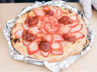 イチゴピザは是非食べていただきたいです♪