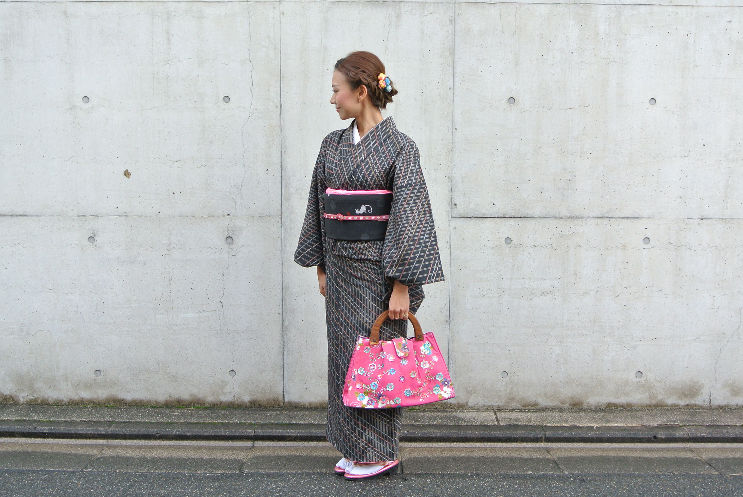 京都の町並みに似合う上質上品コーデで差の付く粋でカッコいい普段着キモノレンタルプラン”