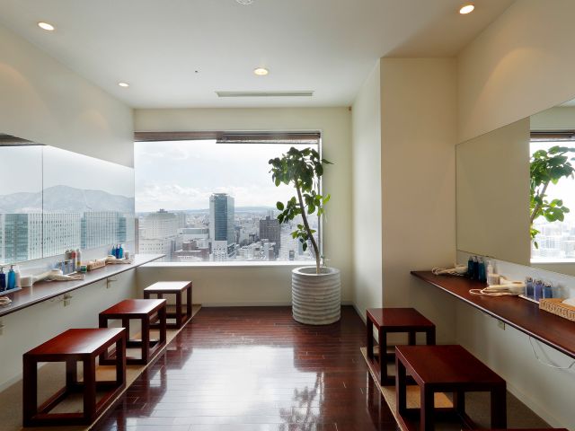 男性スパ ドレッシングルーム