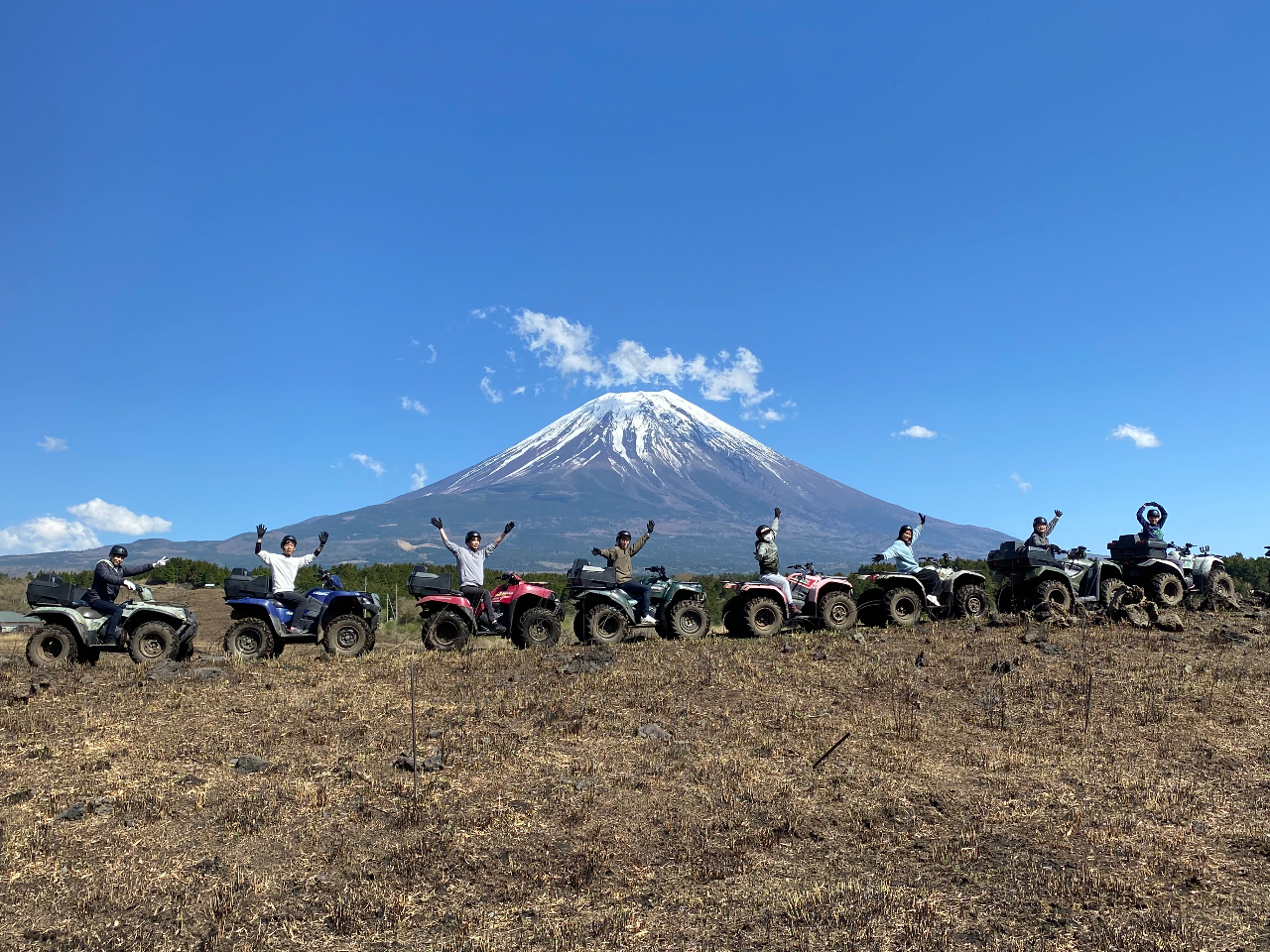 大人数でも参加可能!学校の友人、会社の友人で本格バギーツアー!