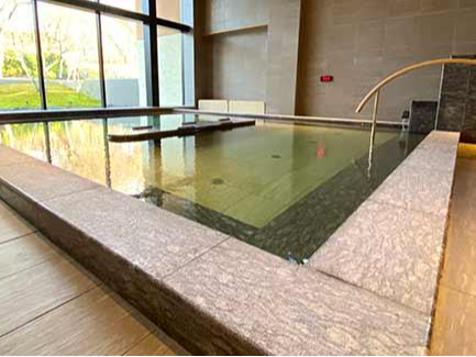 򓏁uMOMIJI HOT-SPRINGv