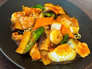 激辛五目あんかけ焼きそば