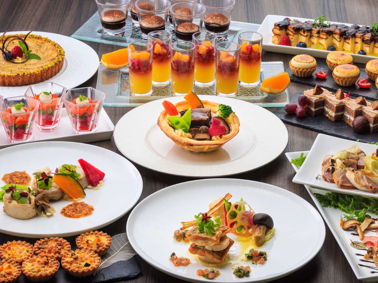 �H�̃f�B�i�[�Z�~�u�b�t�F