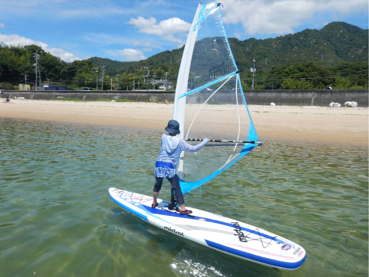 小学生でも乗れる小さめの道具を用意しています。