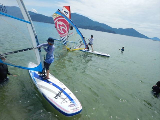 みんなでワイワイ楽しく海遊び♪