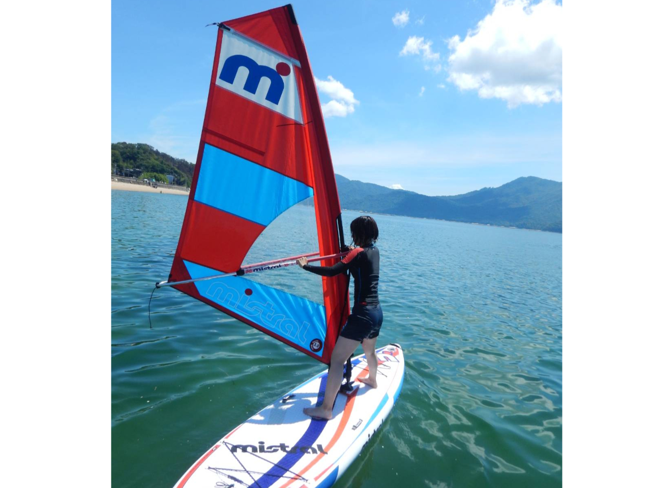 最新の軽量道具なので、直ぐに海の上を走ることが出来ます。