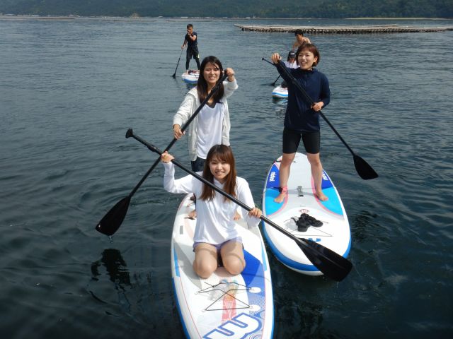 友達とワイワイ海上クルージング