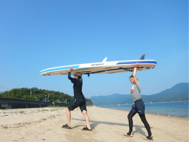 道具を持つ姿は、立派なパドラーです。